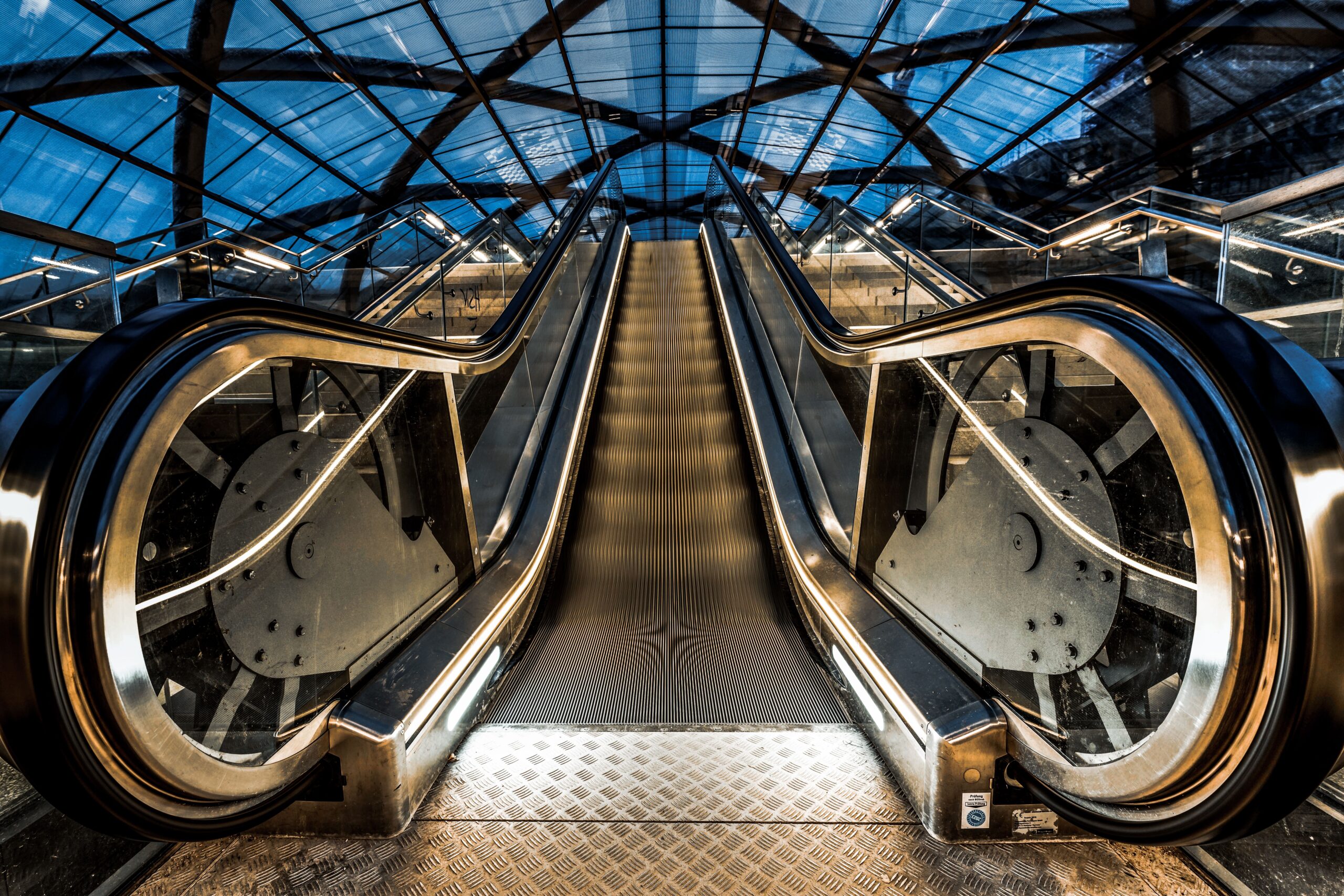 escalator repair company Dubai